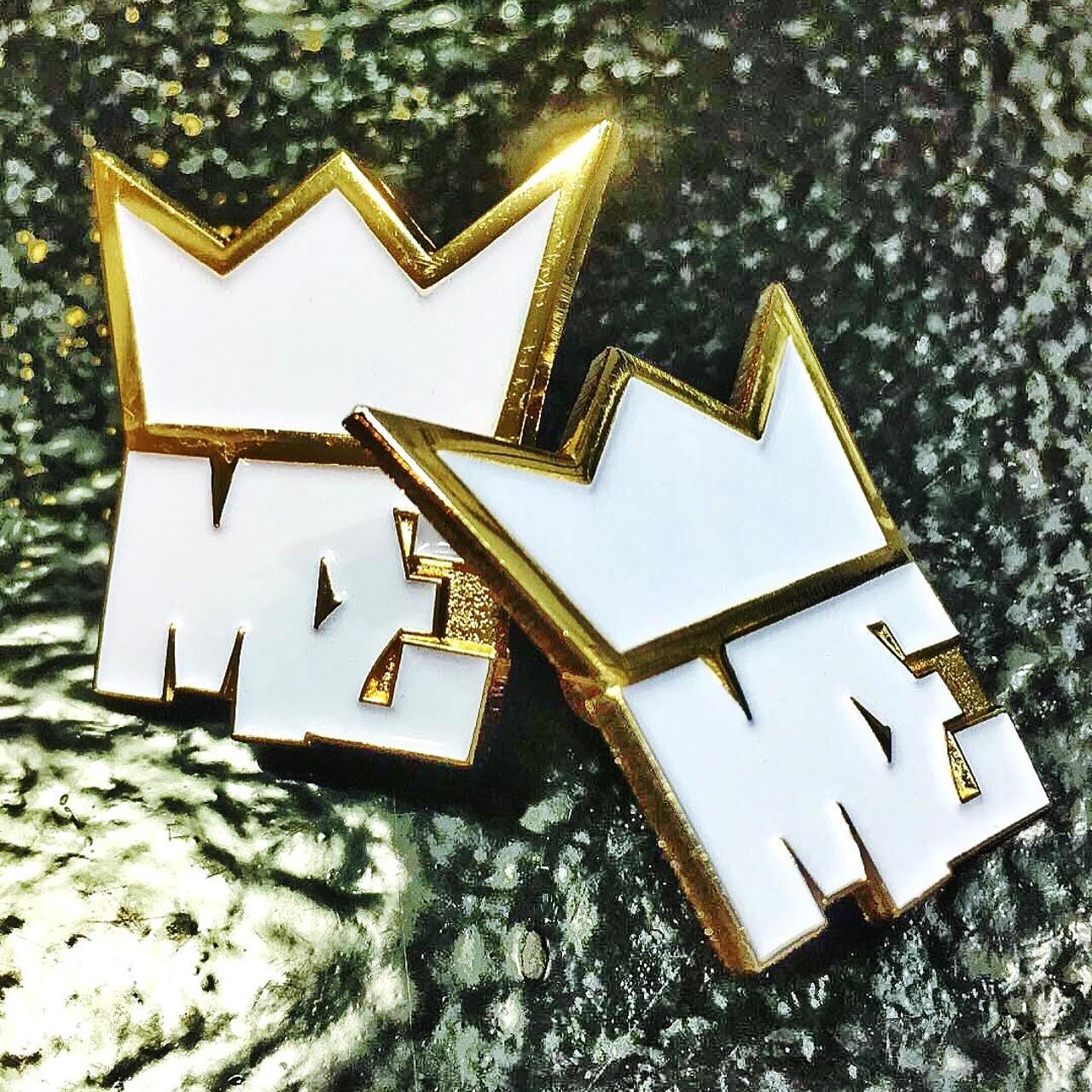 King ME Gold Lapel Pin - Stay Hungry Cloth
